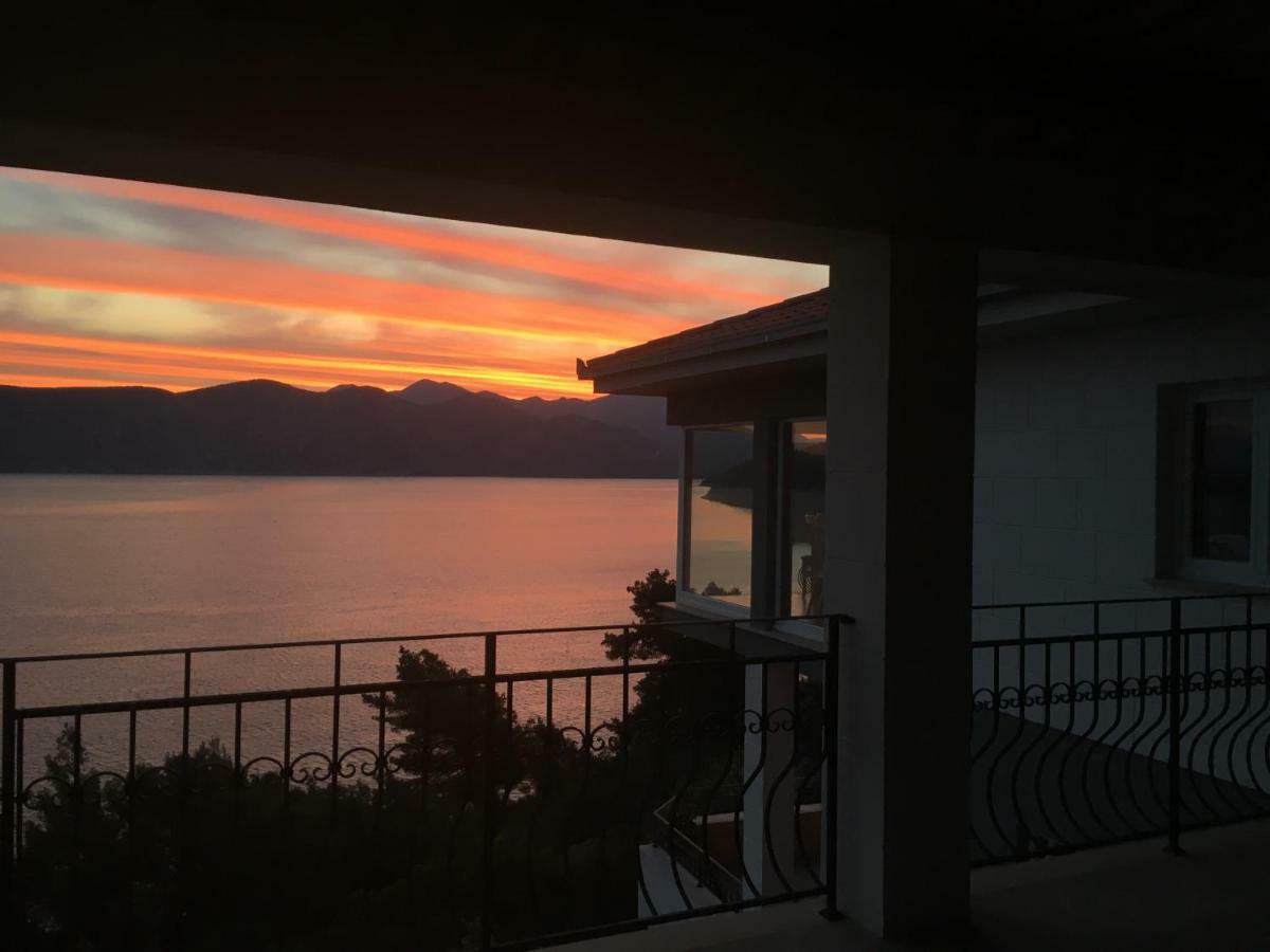 RačišćeThe View ****公寓 外观 照片